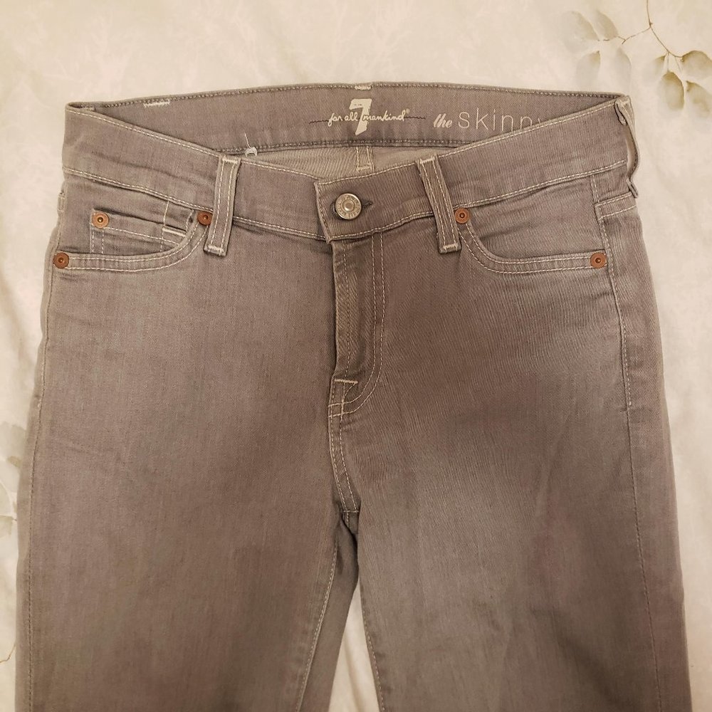 NWOT 7 for all mankind The Skinny Jeans in Smoke Gray